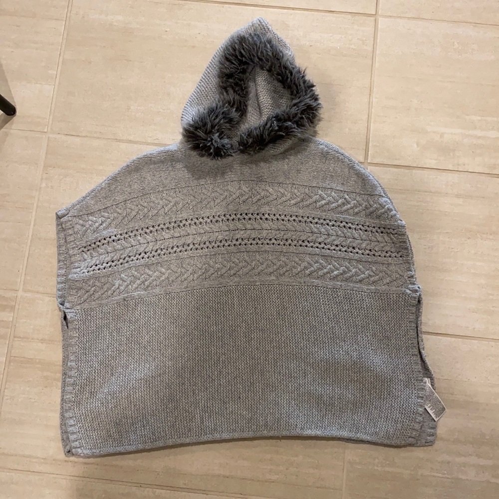 Girls poncho